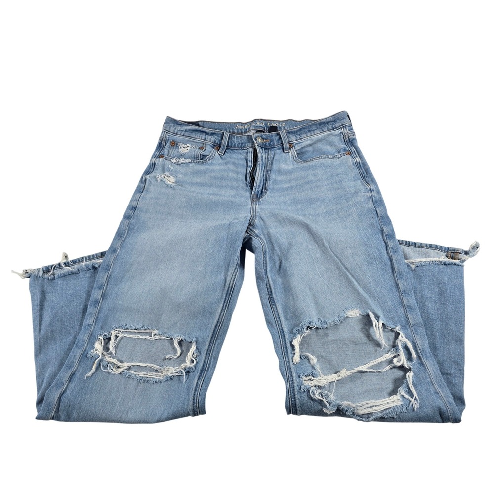 American Eagle Low-Rise Baggy Flare Distressed Jeans Light Wash Blue 8 Short‎